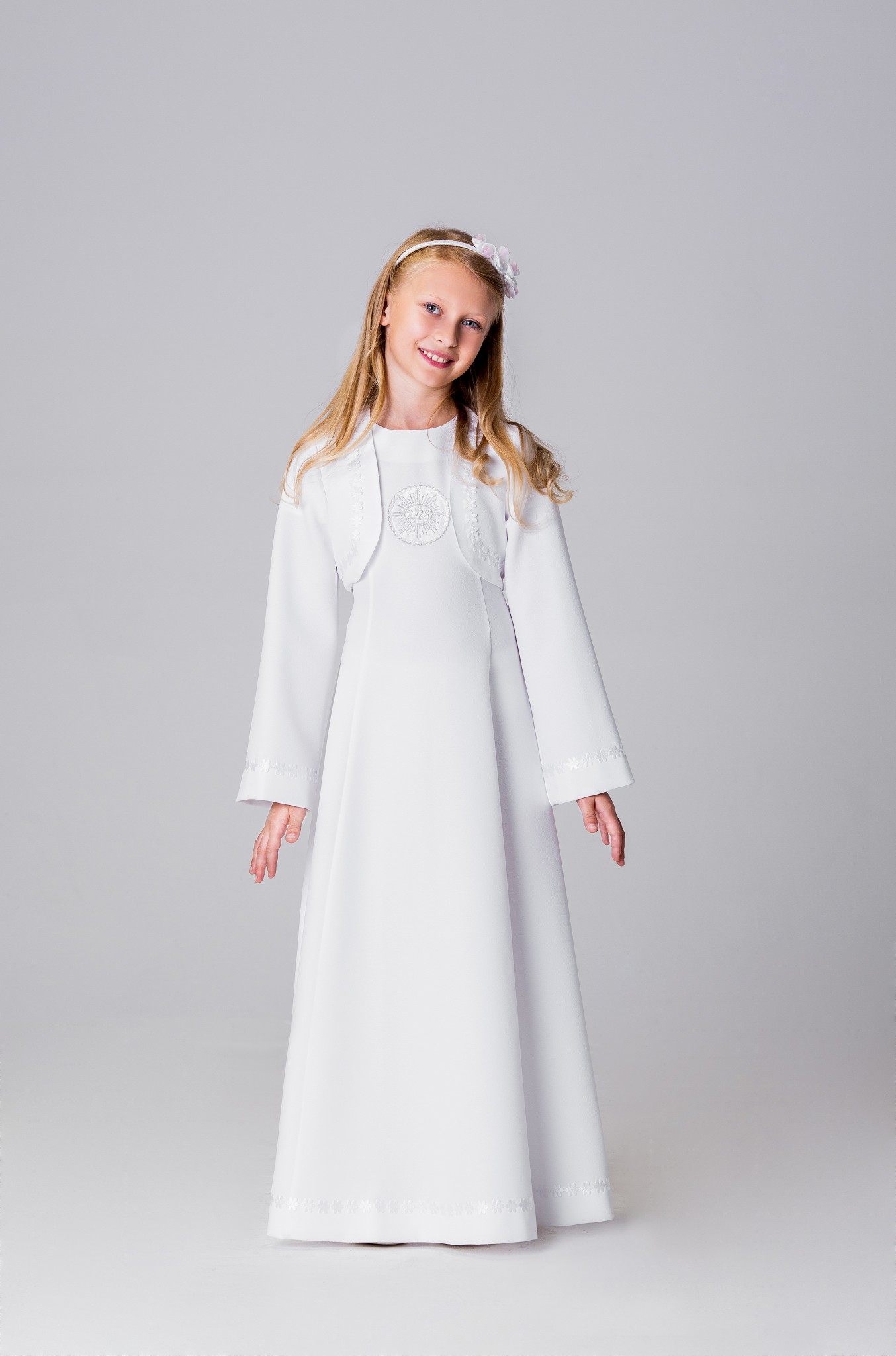 Julia biały pełny 1